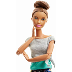 PAPUSA BARBIE MEREU IN MISCARE YOGA STYLE