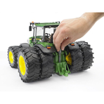 BRUDER - TRACTOR JOHN DEERE 7930 CU ROTI DUBLE