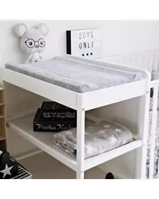Masa infasat pentru bebelusi, lemn masiv, Alb 76 x 44 x 86 cm, Cu 2 Rafturi De Depozitare Inalte, inclus Saltea din spuma, husa detasabila bumbac, Woodies, 40 x 70 cm