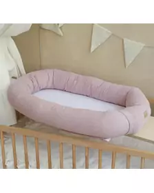 Suport de dormit Babynest 2in1 bara protectie patut Premium Bumbac Brodat Roz by BabyLy, 85x50 cm