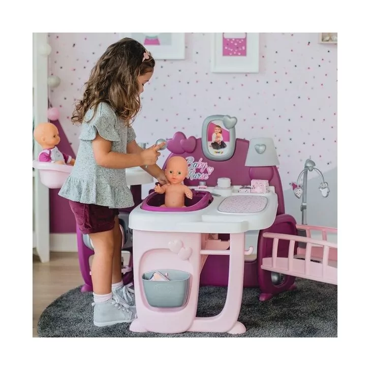 Centru de ingrijire pentru papusi Smoby Baby Nurse Doll`s Play Center mov cu 23 accesorii