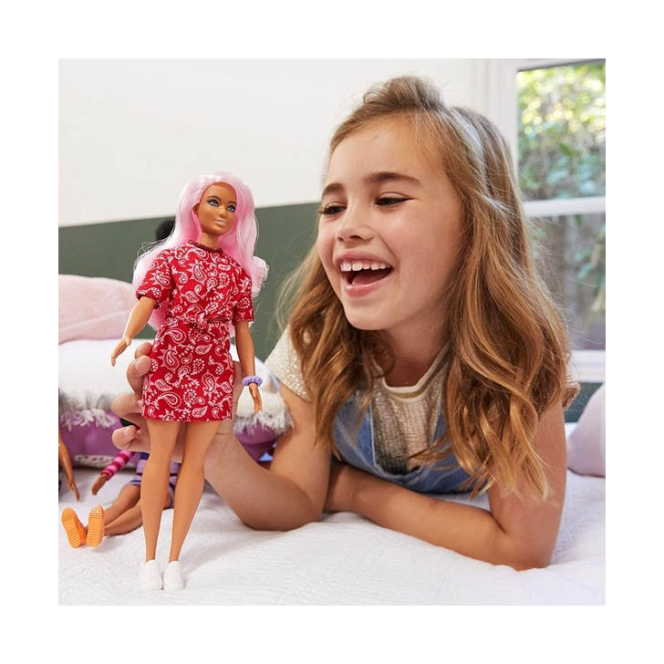 Papusa Barbie by Mattel Fashionistas GHW65