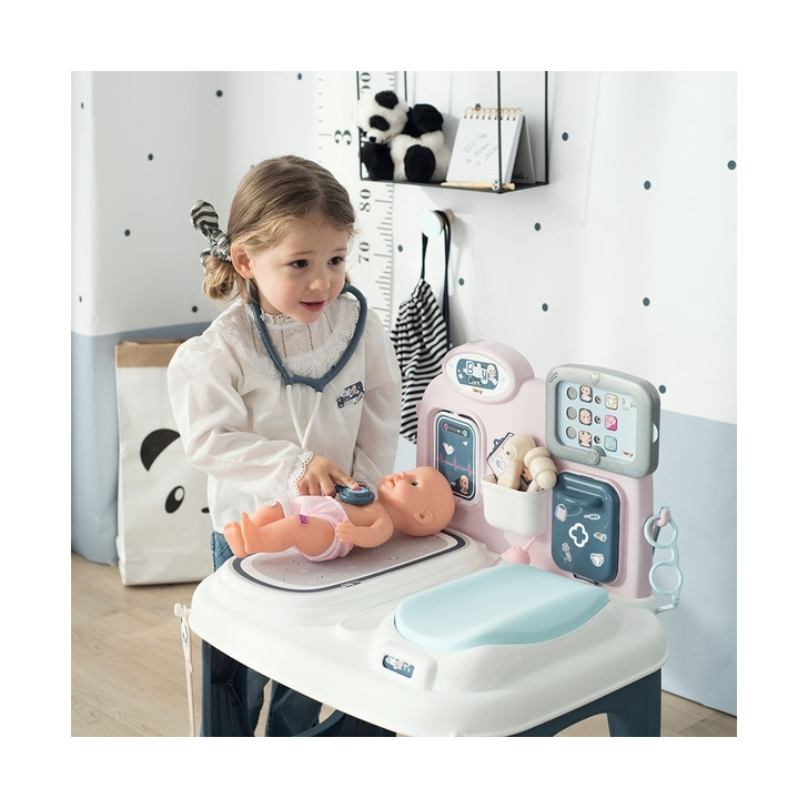 Centru de ingrijire pentru papusi Smoby Baby Care Center cu papusa si accesorii
