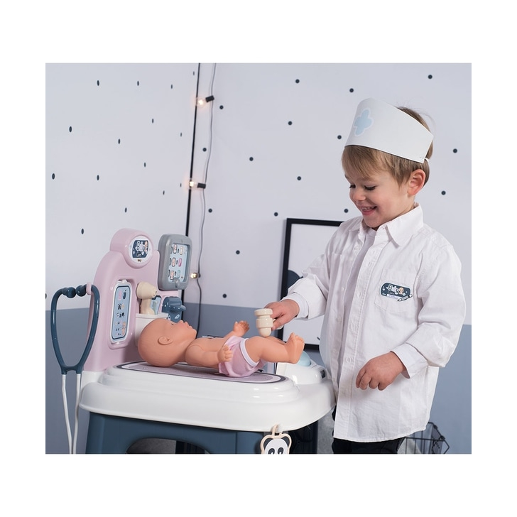 Centru de ingrijire pentru papusi Smoby Baby Care Center cu papusa si accesorii
