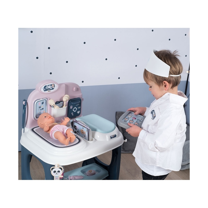 Centru de ingrijire pentru papusi Smoby Baby Care Center cu papusa si accesorii