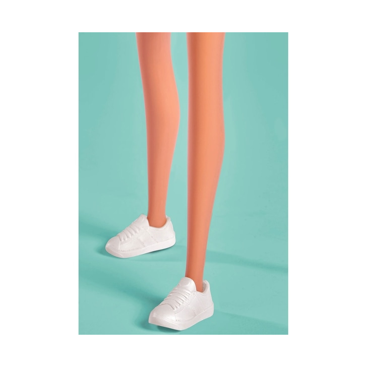 Papusa Simba Steffi Love Sneaker Love 29 cm cu accesorii