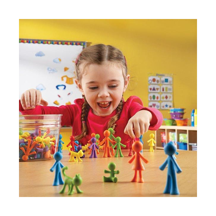 Set pentru sortat si numarat - Familia mea (72 piese)