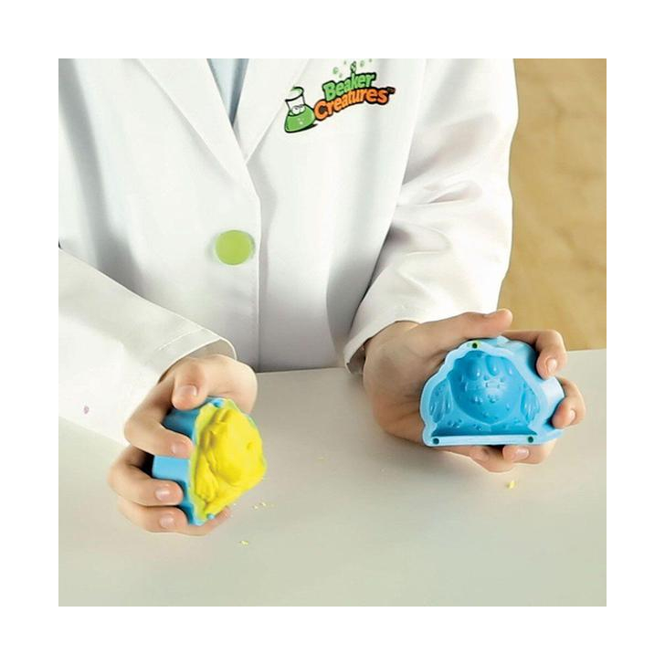 Beaker Creatures - Laboratorul cu extraterestrii