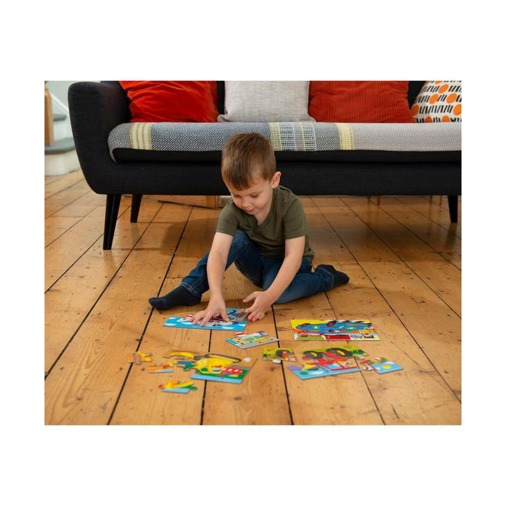 Set 4 puzzle-uri Vehicule (4, 6, 8, 12 piese)
