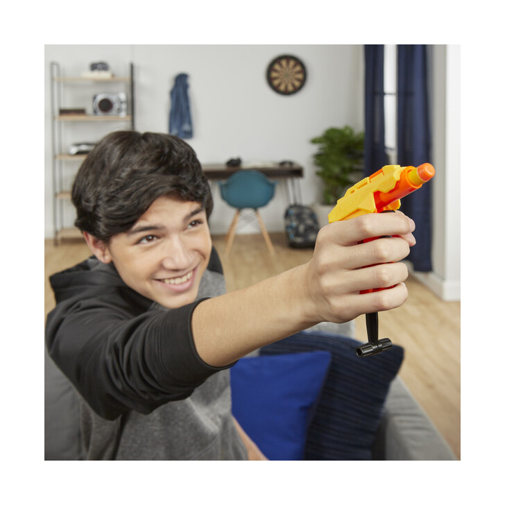 NERF ALPHA STRIKE SET 8 BLASTERE STINGER SD1