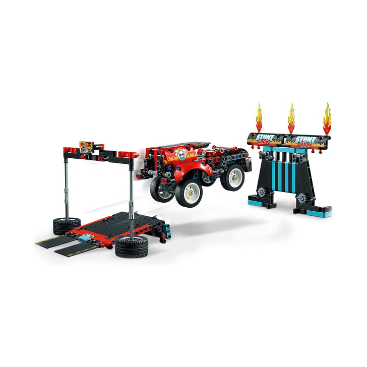 LEGO TECHNIC CAMION SI MOTOCICLETA PENTRU CASCADORII 42106