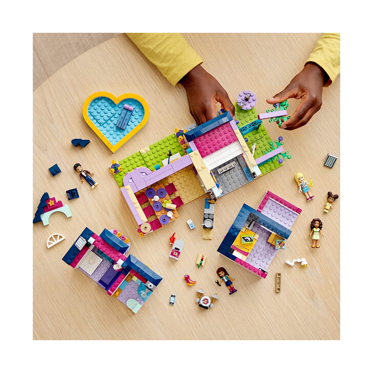 LEGO FRIENDS CASA FAMILIEI ANDREEI 41449