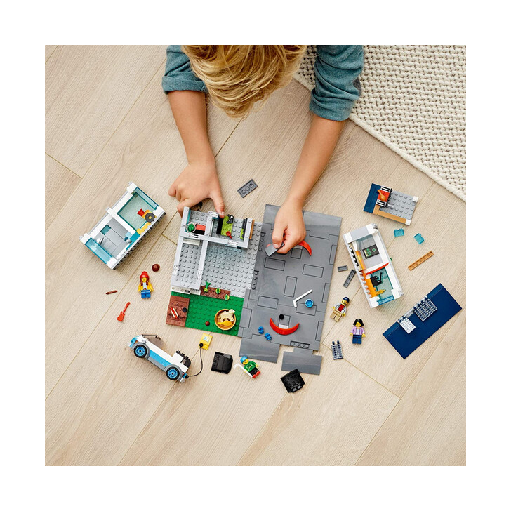 Set de construit - Lego City Casa Familiei 60291