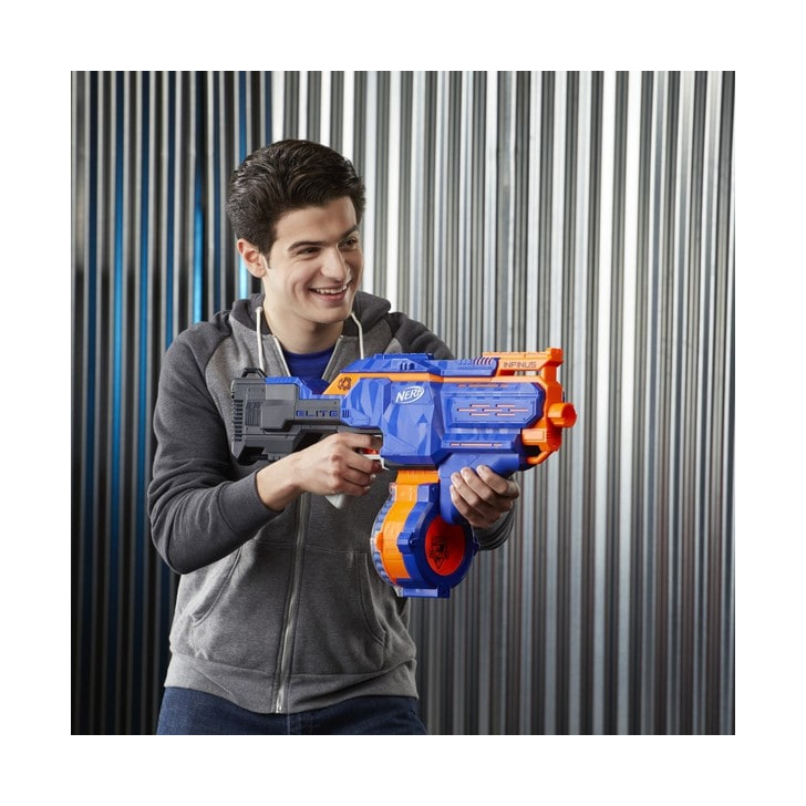 BLASTER NERF INFINUS MOTORIZAT