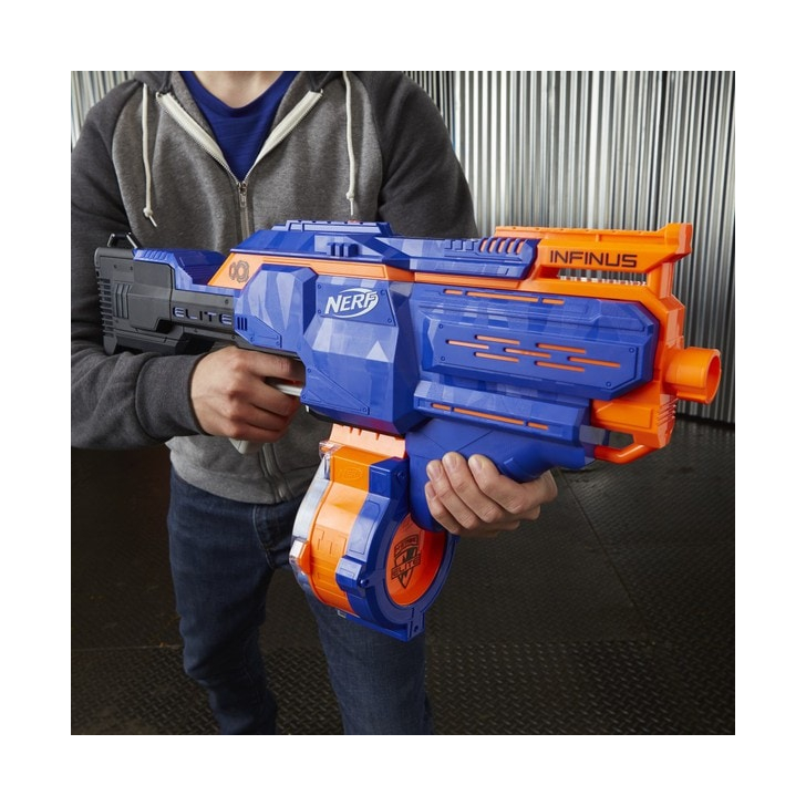 BLASTER NERF INFINUS MOTORIZAT