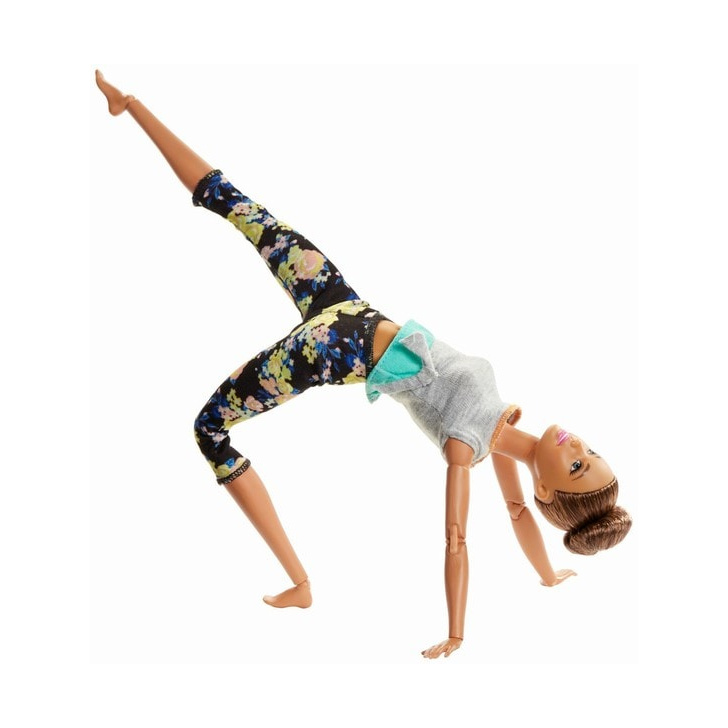PAPUSA BARBIE MEREU IN MISCARE YOGA STYLE