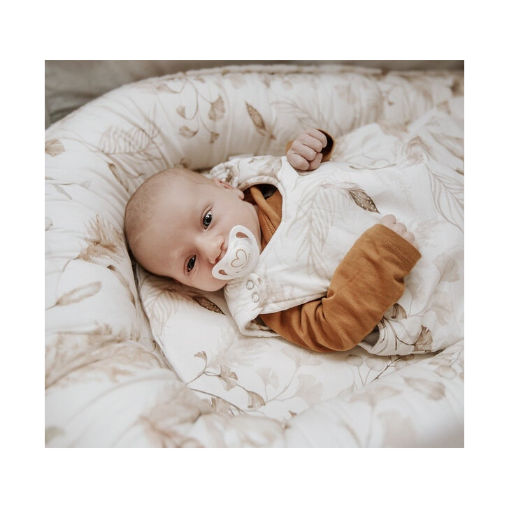 Suport de dormit Babynest Premium Bumbac si Catifea Eucalipt Soft Grey by BabySteps, 70x35 cm
