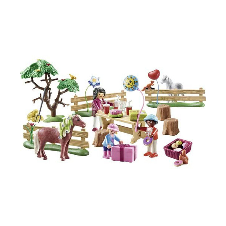Ziua copiilor la ferma poneilor - Playmobil Country