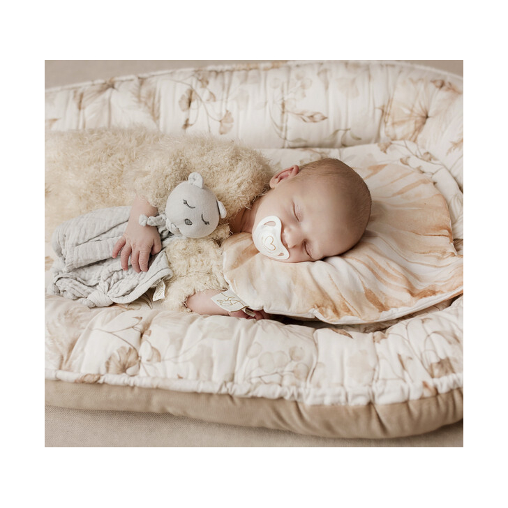 Suport de dormit Babynest Premium Bumbac si Catifea Nature Soft Grey by BabySteps, 70x35 cm
