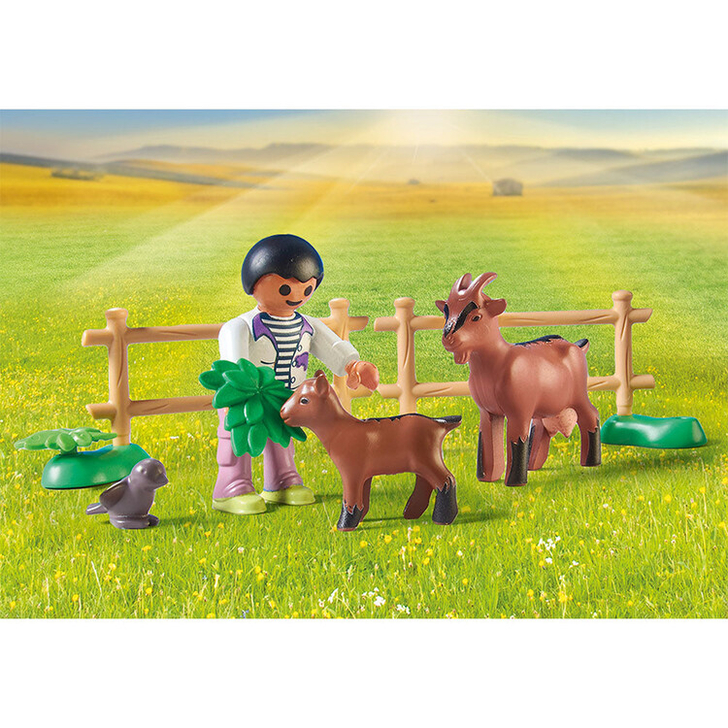 Playmobil - Tractor Cu Remorca Si Cisterna De Apa